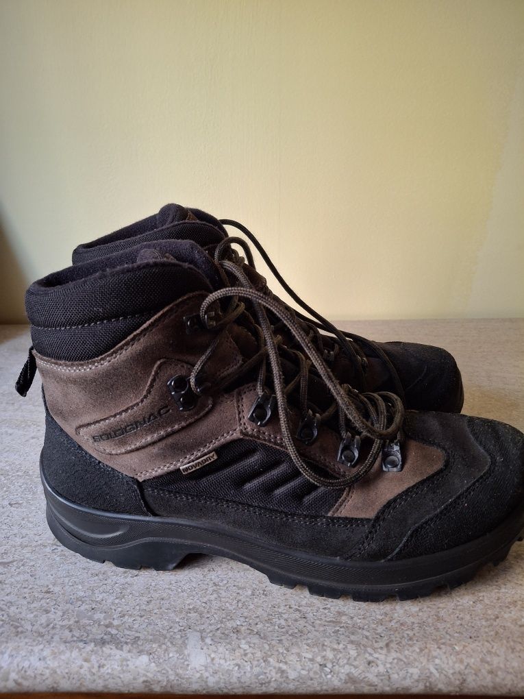 Botas 42 impermeáveis