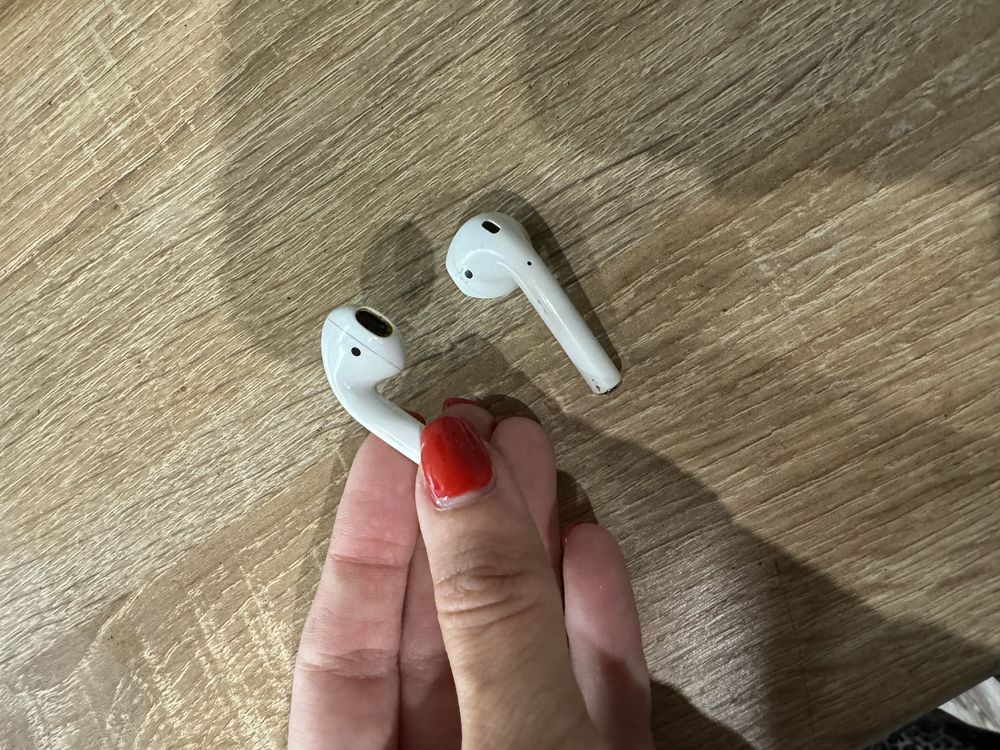 Air pods лівий і правий 2 покоління