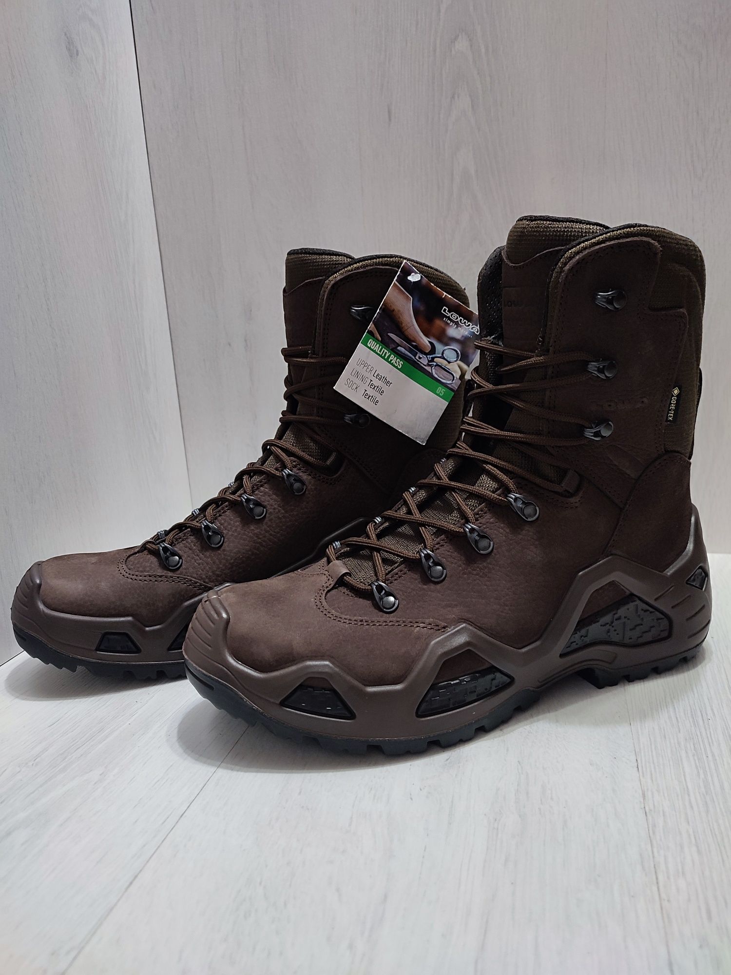 Lowa Z-8N GTX C  44(1/2) Dark Brown -28 см