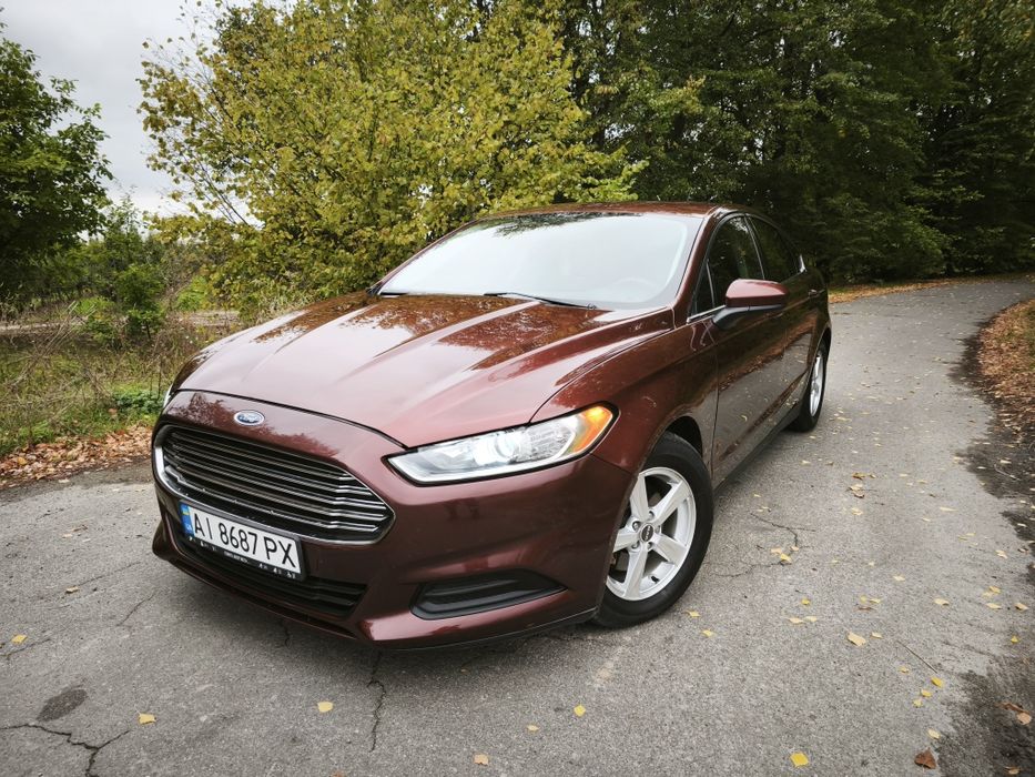 Ford Fusion 2015 рік 2,5 газ/бенз