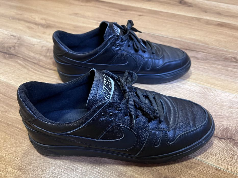 Кросівки кожані розмір 40 нові