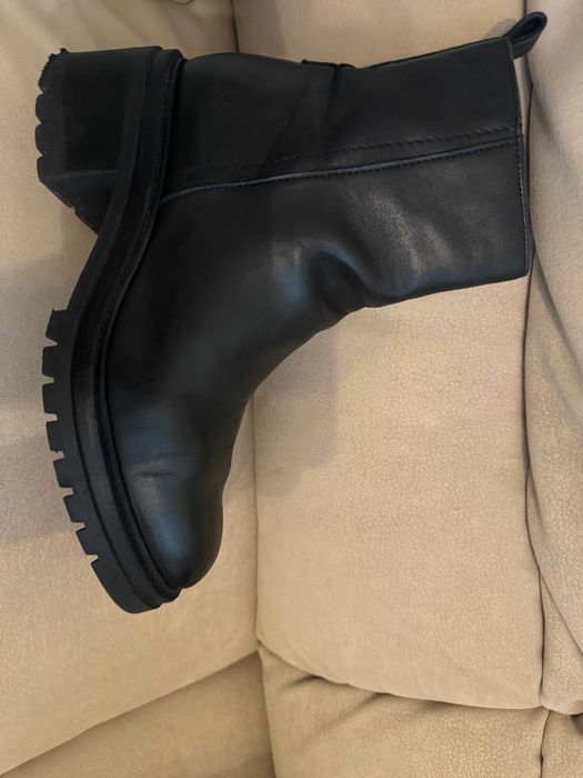 Черевики жіночі шкіряні KAZAR