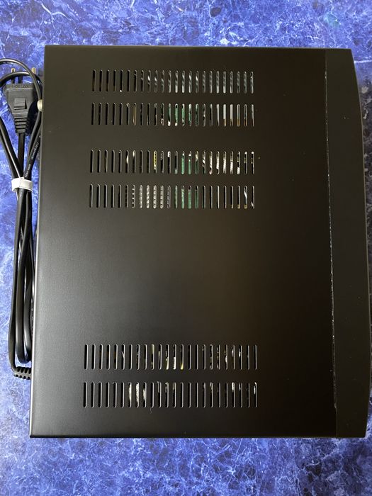 Супутниковий ресивер Tiger T600 HD (як новий)