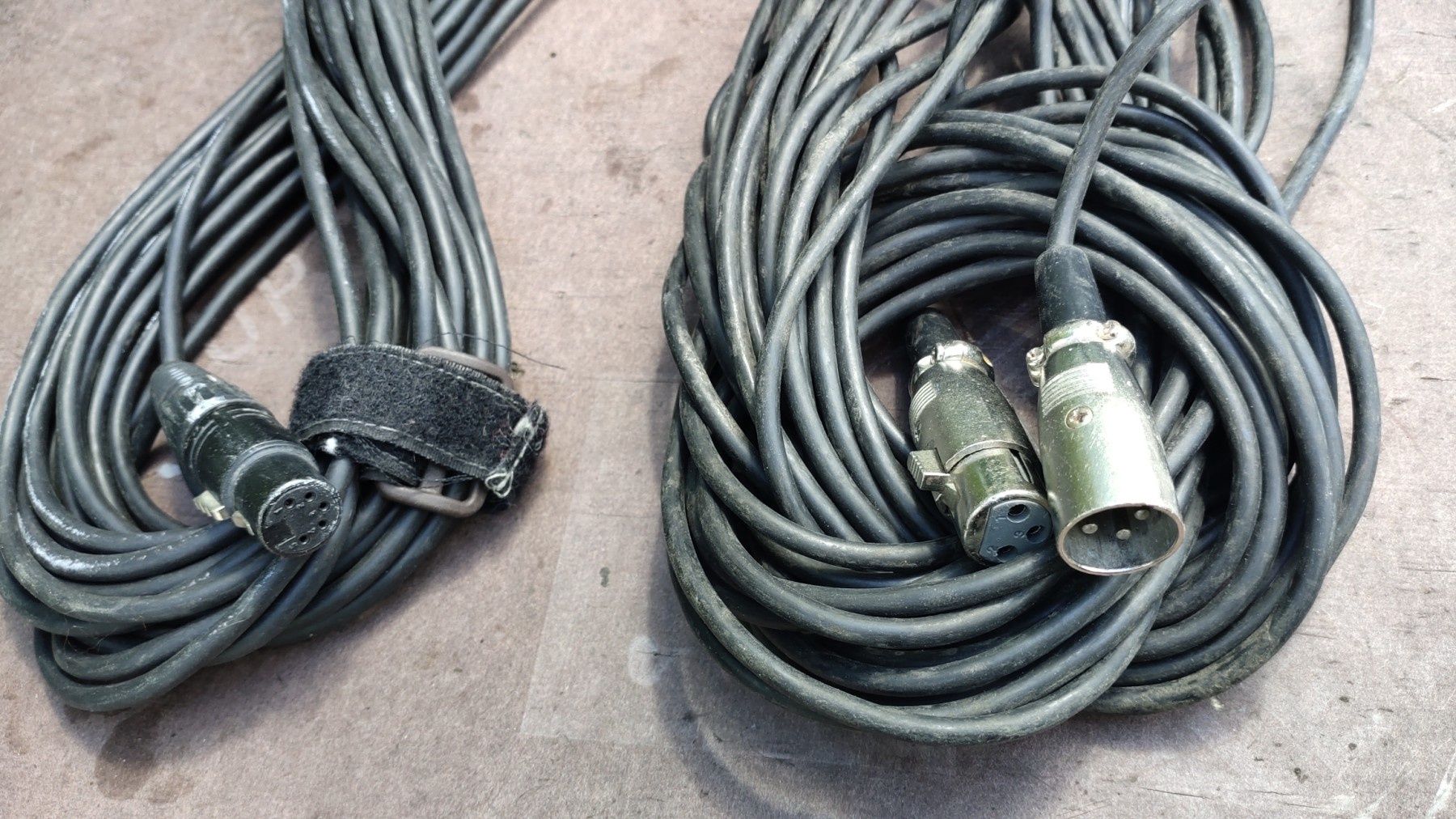 Шнур для соединения колонок