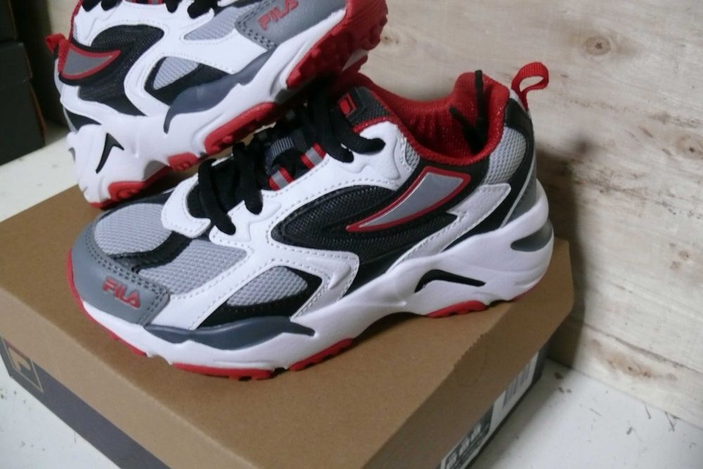 Fila Kids CR-CW02 Ray Tracer