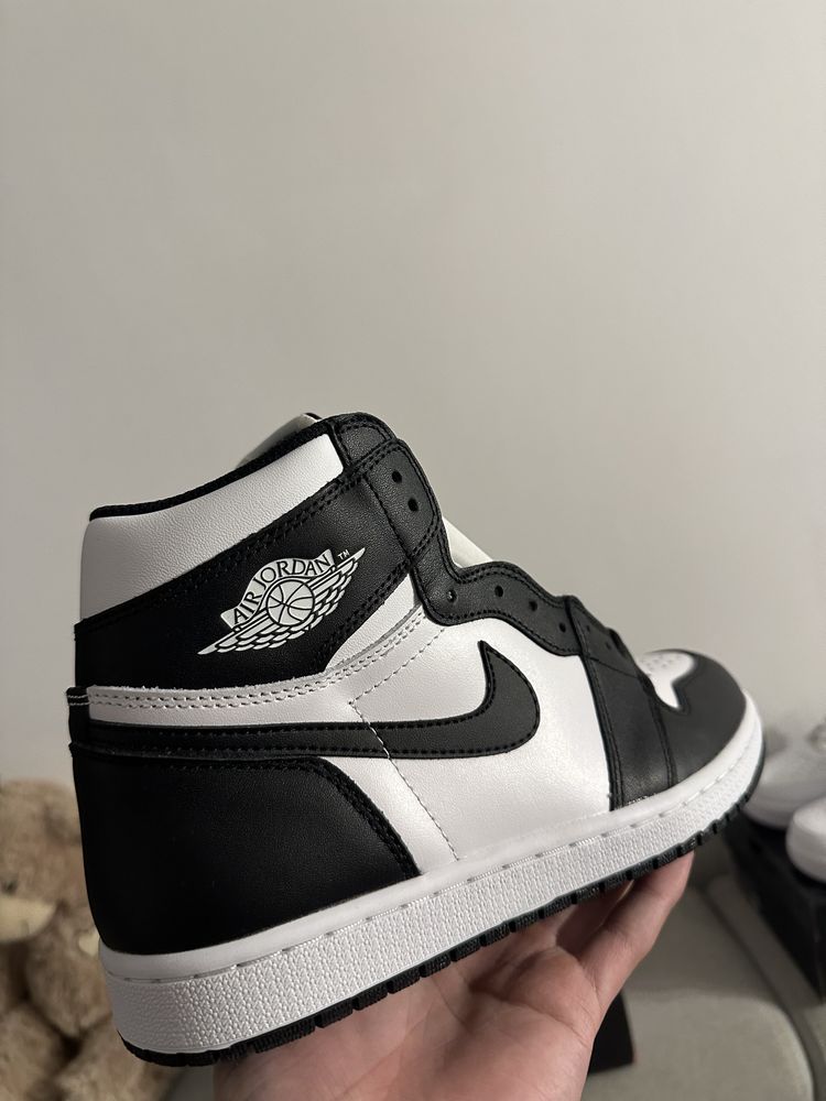 Buty Jordan 1 High Panda 43