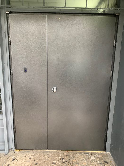 Гарант двері сталеві