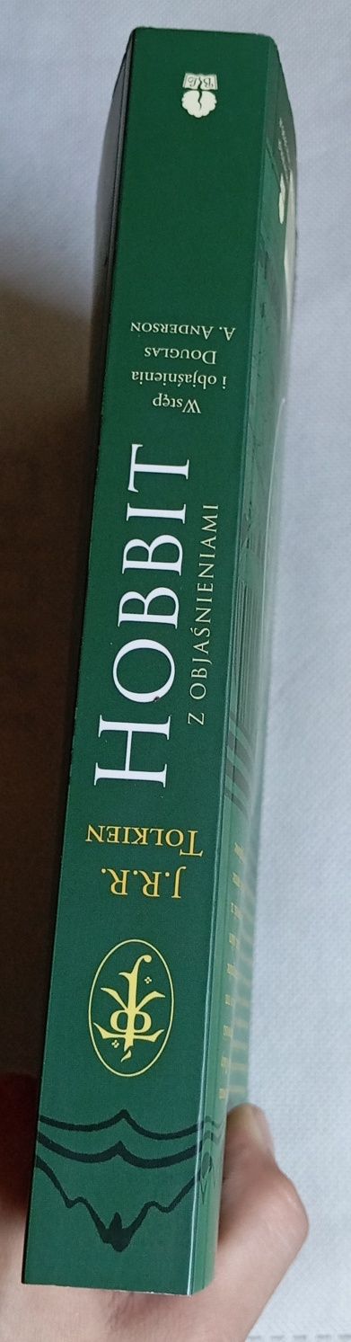 Hobbit z objaśnieniami J. R. R. Tolkien