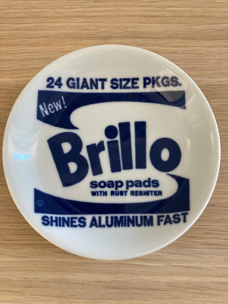 Andy Warhol - Brillo Uniqlo plate
Edição limitada