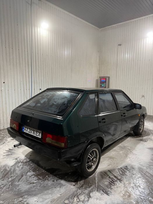 Продам ваз 2109.