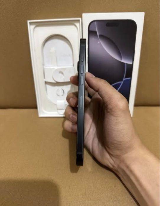 Iphone 16 pro max 512gb novo