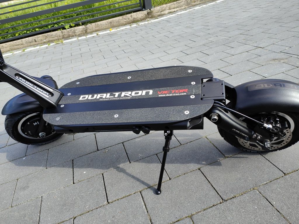 Hulajnoga Dualtron Victor