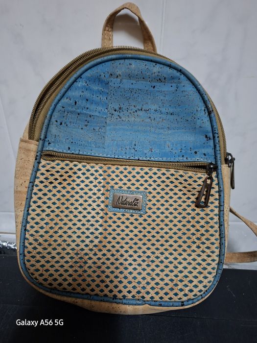 Mochila em cortiça, para senhora