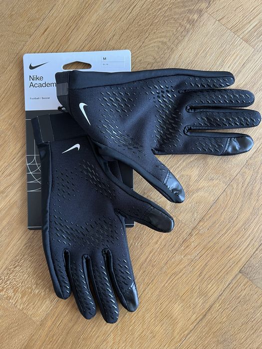 Перчатки Nike Academy Therma-FIT