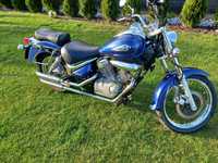 Suzuki intruder 125