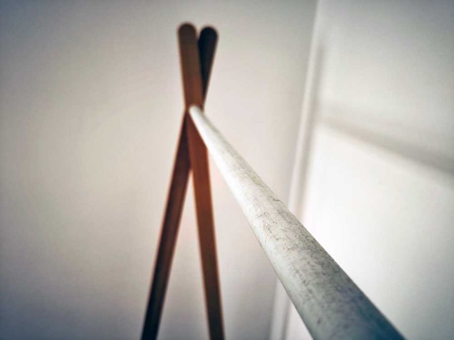 Suporte para Cabides em Bambu