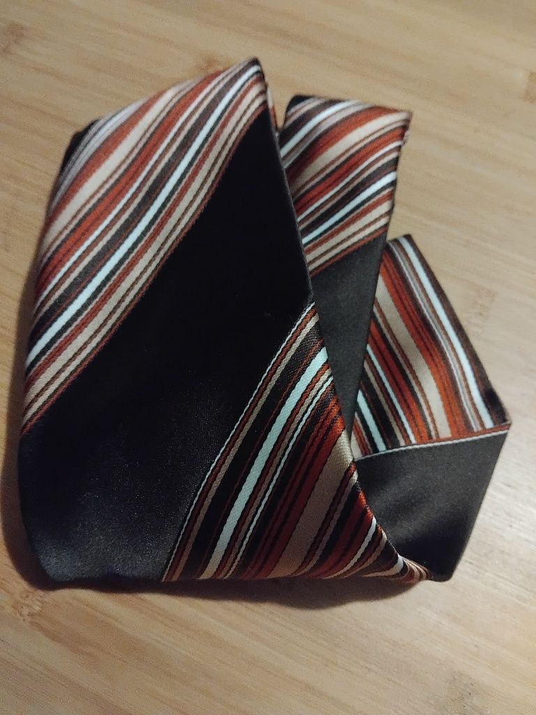 Sprzedam krawat męski