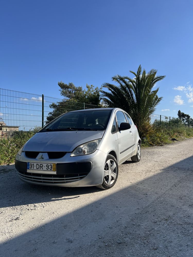 Mitsubishi colt 1.5 DiD Comercial