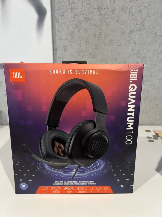 Навушники JBL QUANTUM 100