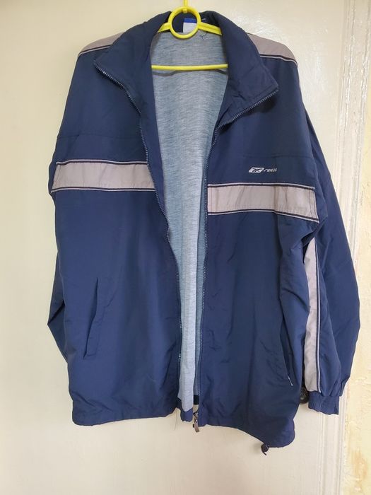 Ветровка мужская Reebok