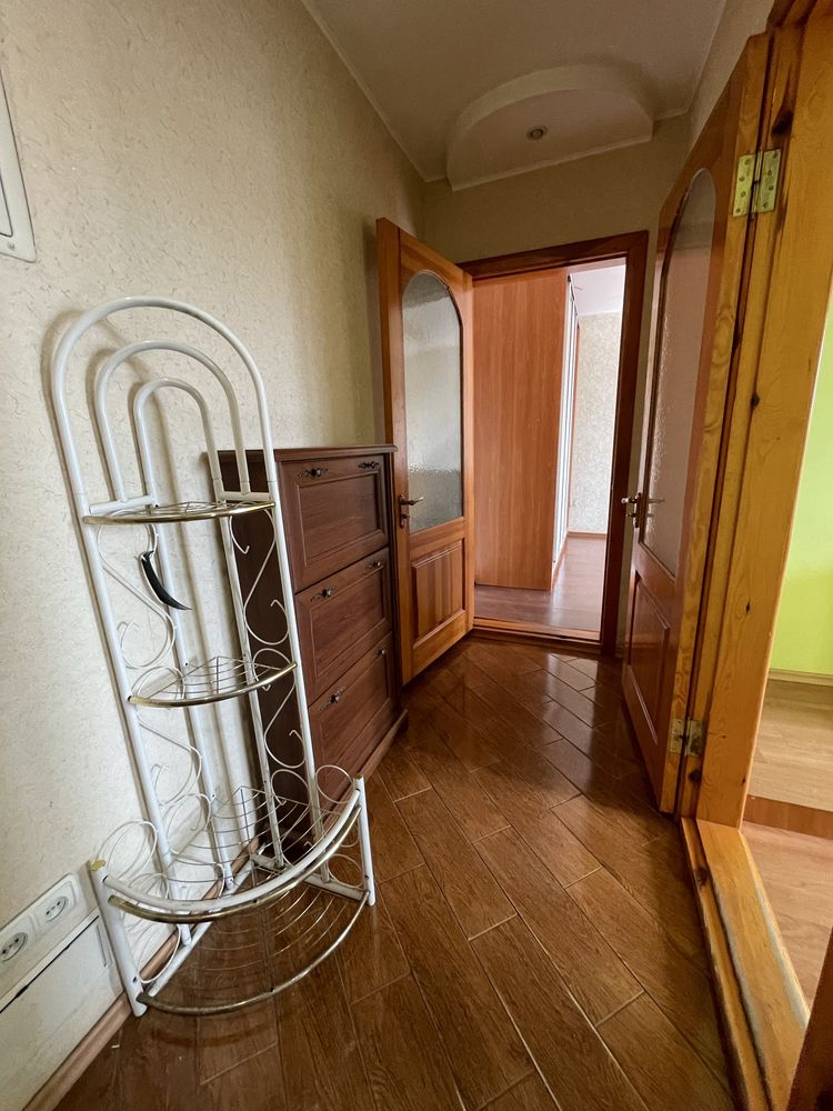 Продам 2 кім квартиру ( Архангельська)