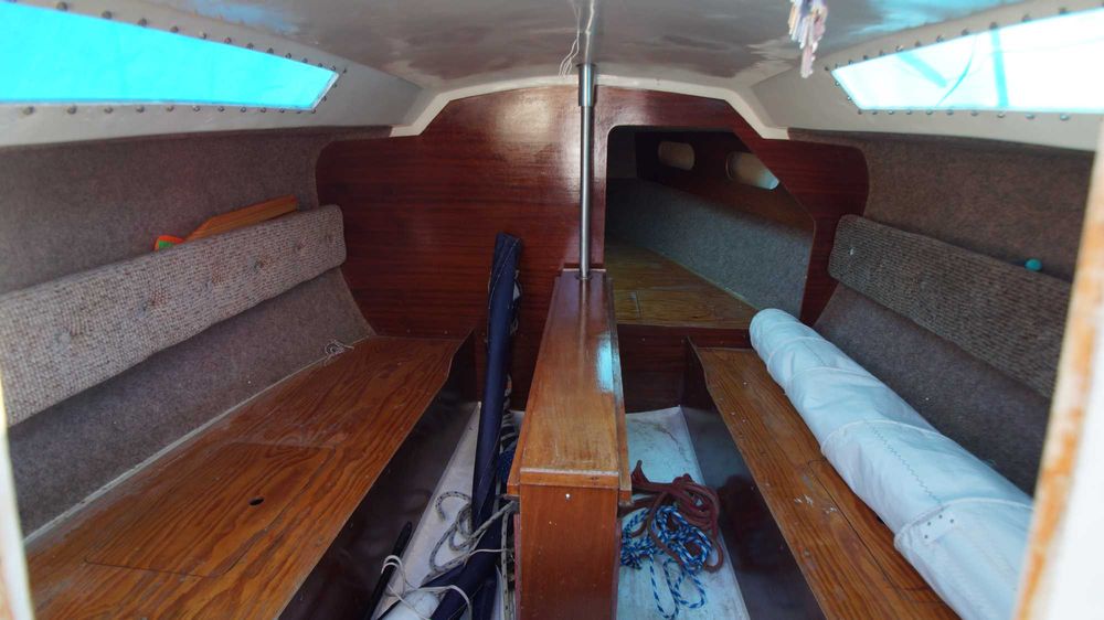 Jacht kabinowy Sasanka 620+ przyczepa +silnik elektryczny .Po remoncie