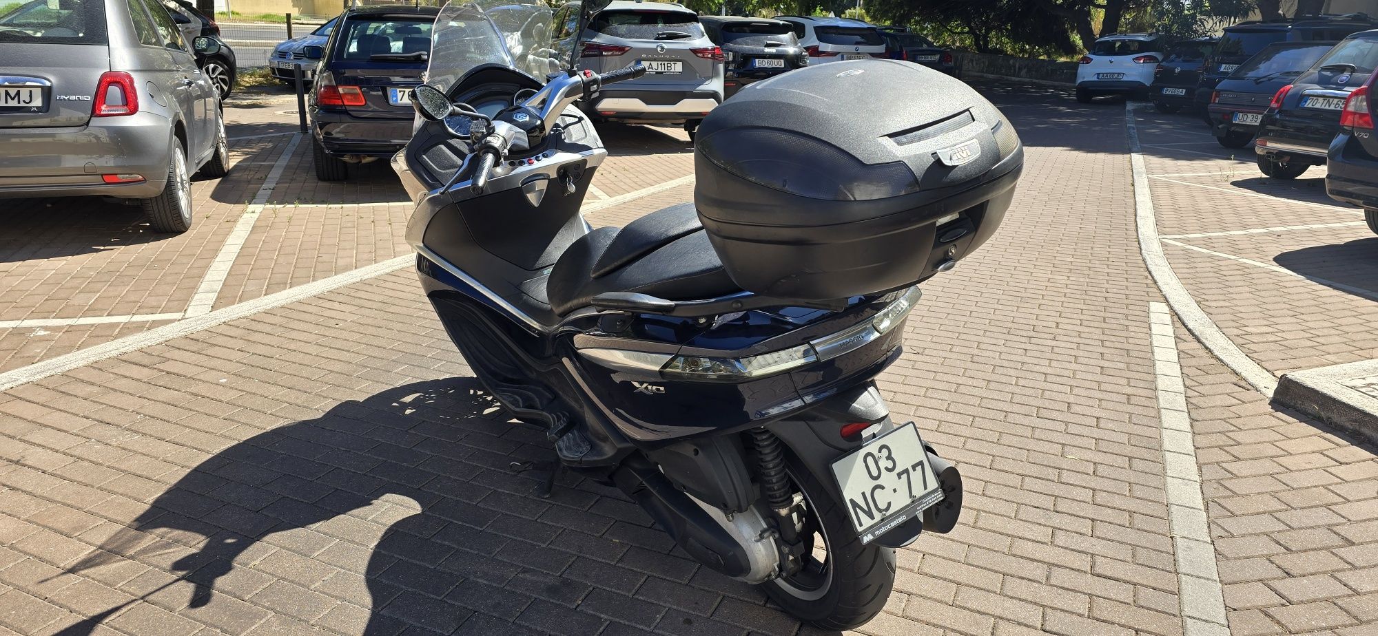 Piaggio x10 350 cilindrada e não paga iuc