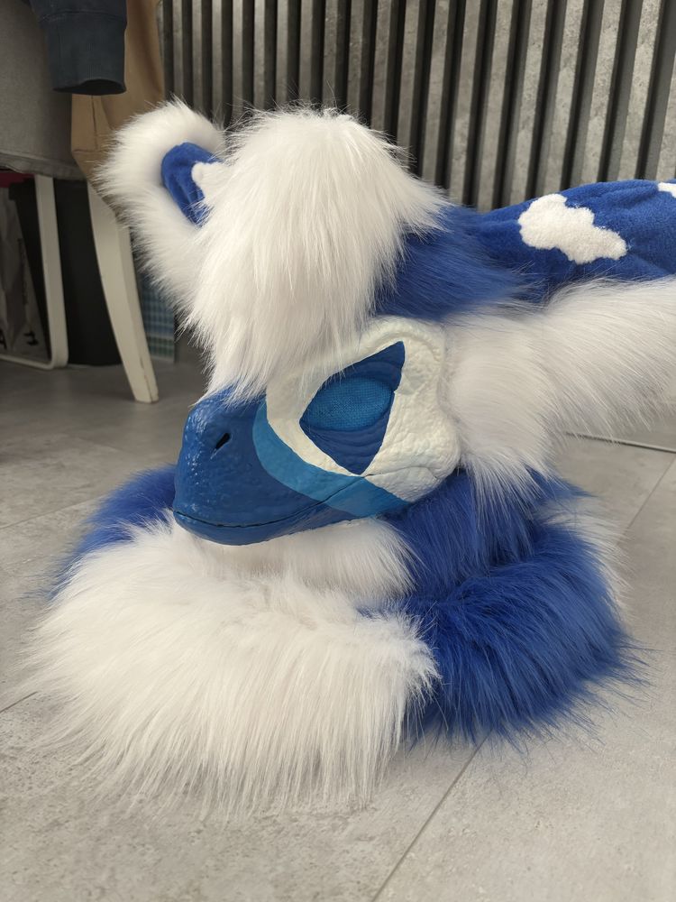 Fursuit dino maska