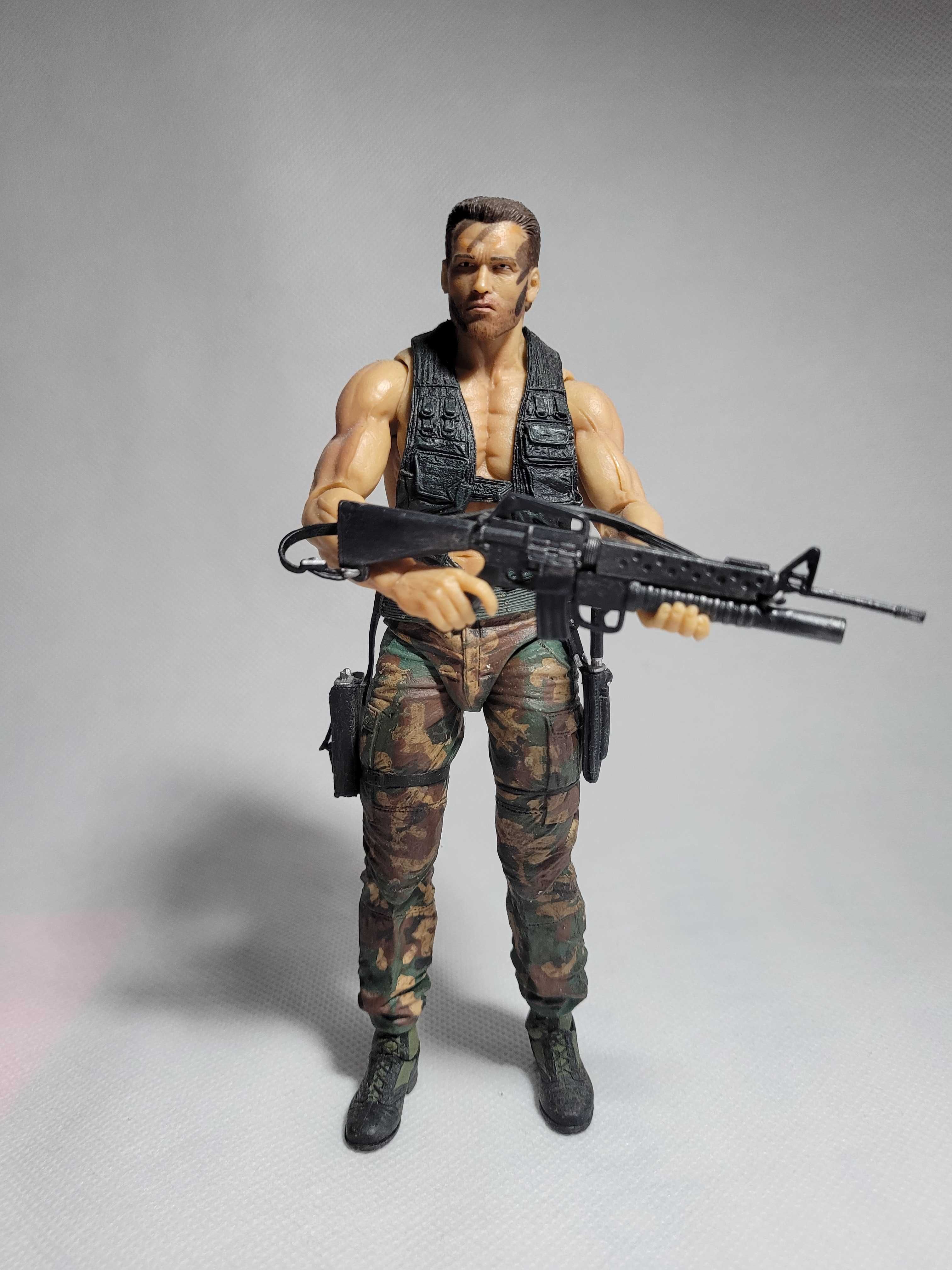 NECA Dutch Jungle Encounter 7 cali Predator Figurka