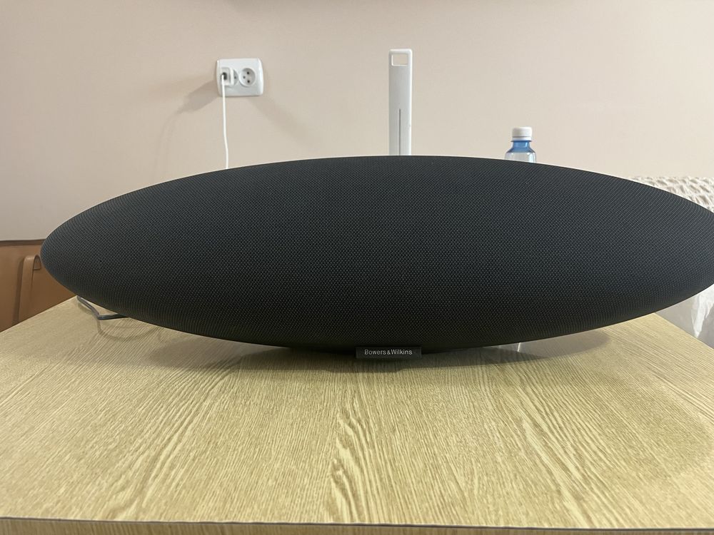 Bowers & Wilkins Zeppelin Wireless Black