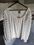 Camisola branca de senhora