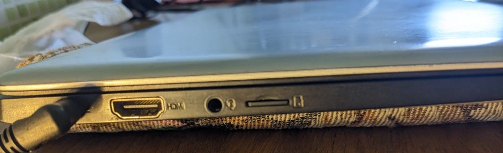 Нетбук Lenovo IdeaPad 100s модель 11BY Intel Atom 2Gb RAM 32Gb eMMC