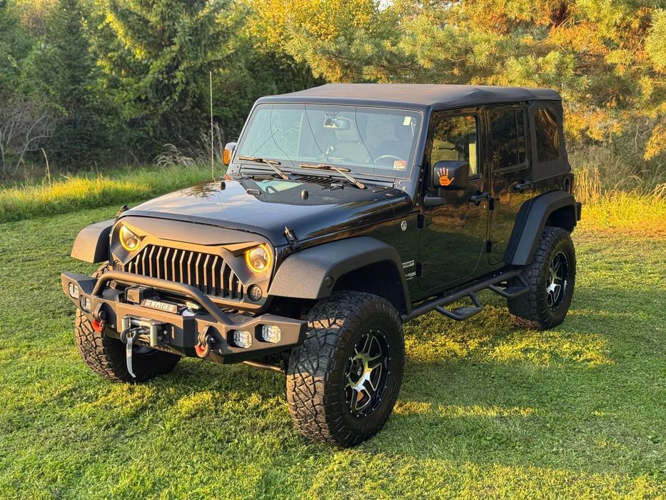 Jeep Wrangler Jeep Wrangler 3.6 V6, niski przebieg, lift, wyciągarka, ściągany dach.