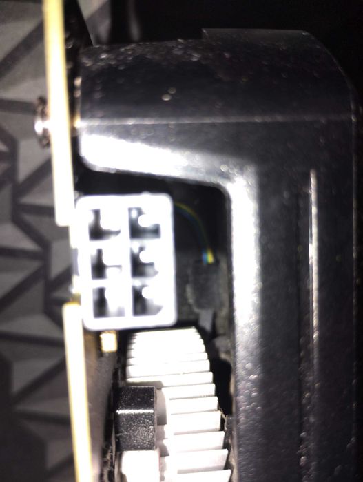 Placa Gráfica SAPPHIRE PULSE RX 560 4G G5 16 CU