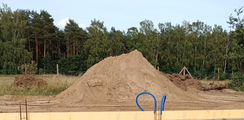 Oddam ziemię/piach nadaje się do zasypu fundamentów . Szczytno/Jęcznik