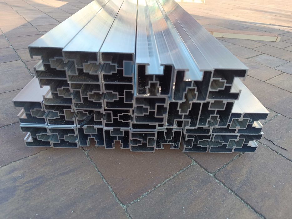 Profil aluminiowy 40x40 3,3m fotowoltaika szyna montażowa 15zł/mb
