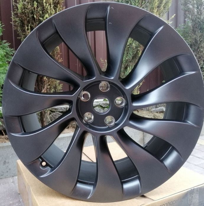 Tesla model Y performance диски R21