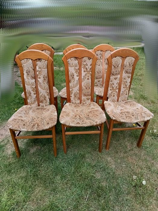 Krzesła pokojowe, drewniane 6 szt. tapicerowane.
