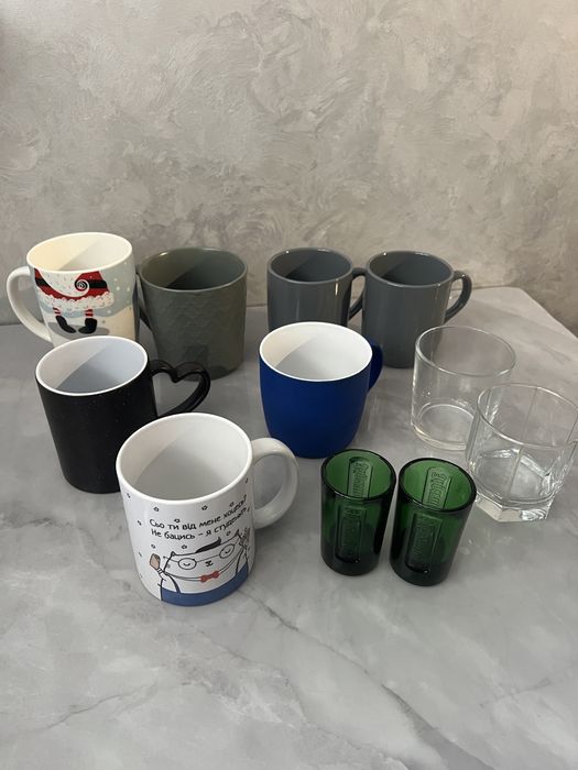 Чашки кружки стакани бокали стопки