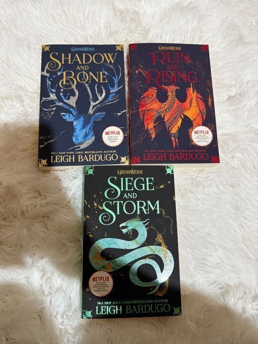 booktok букток shadow and bone тінь і кістка бардуго шістка воронів