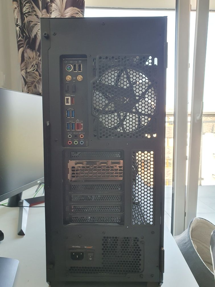 Komputer stacjonarny G4M3R HERO i7-11700F / 32 GB RAM / RTX 3060 Ti