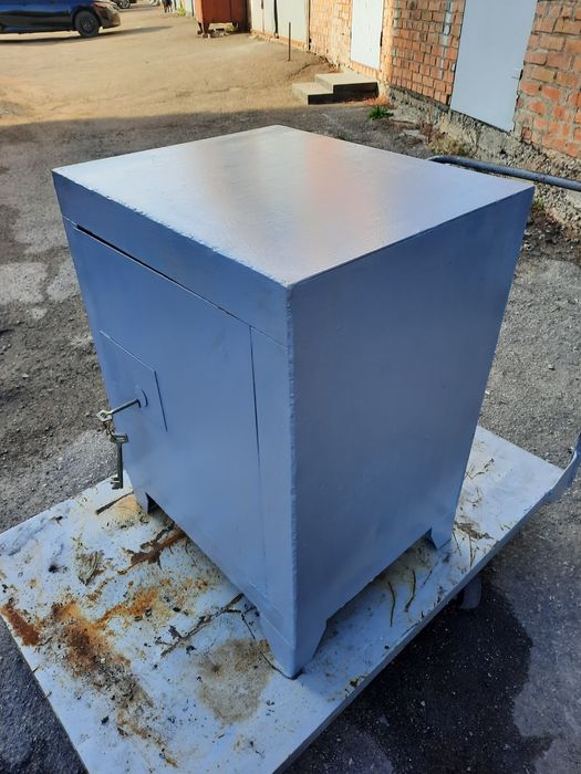 Сейф металевий з подвійною стінкою