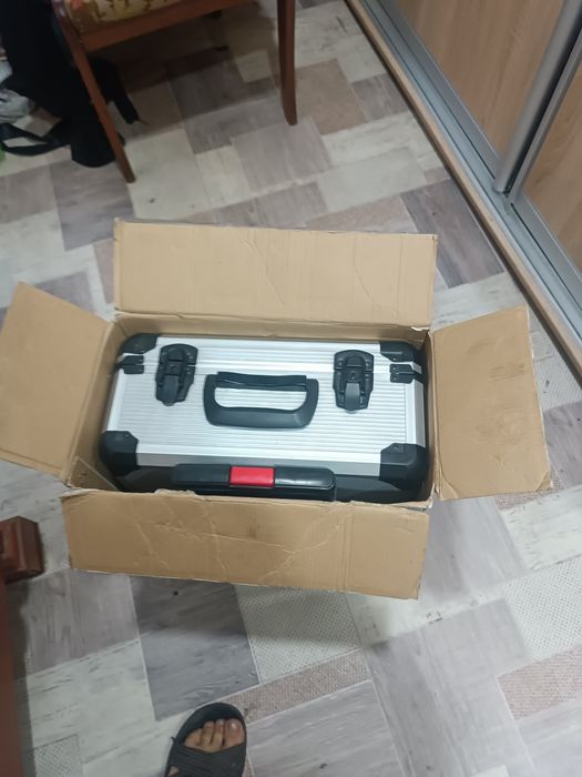 Продам набор инструментов