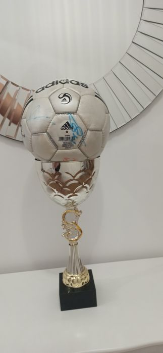 Nowa Piłka Adidas z Autografami Reprezentacji Polski + Gratis Puchar