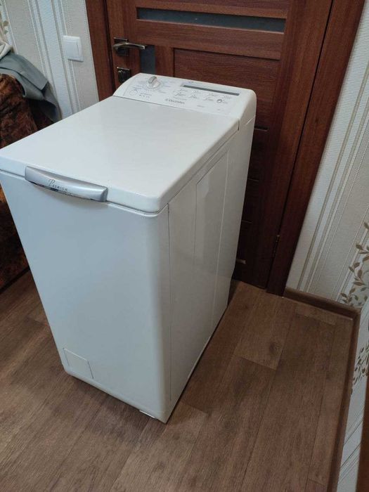 Пральна Electrolux 6kg
