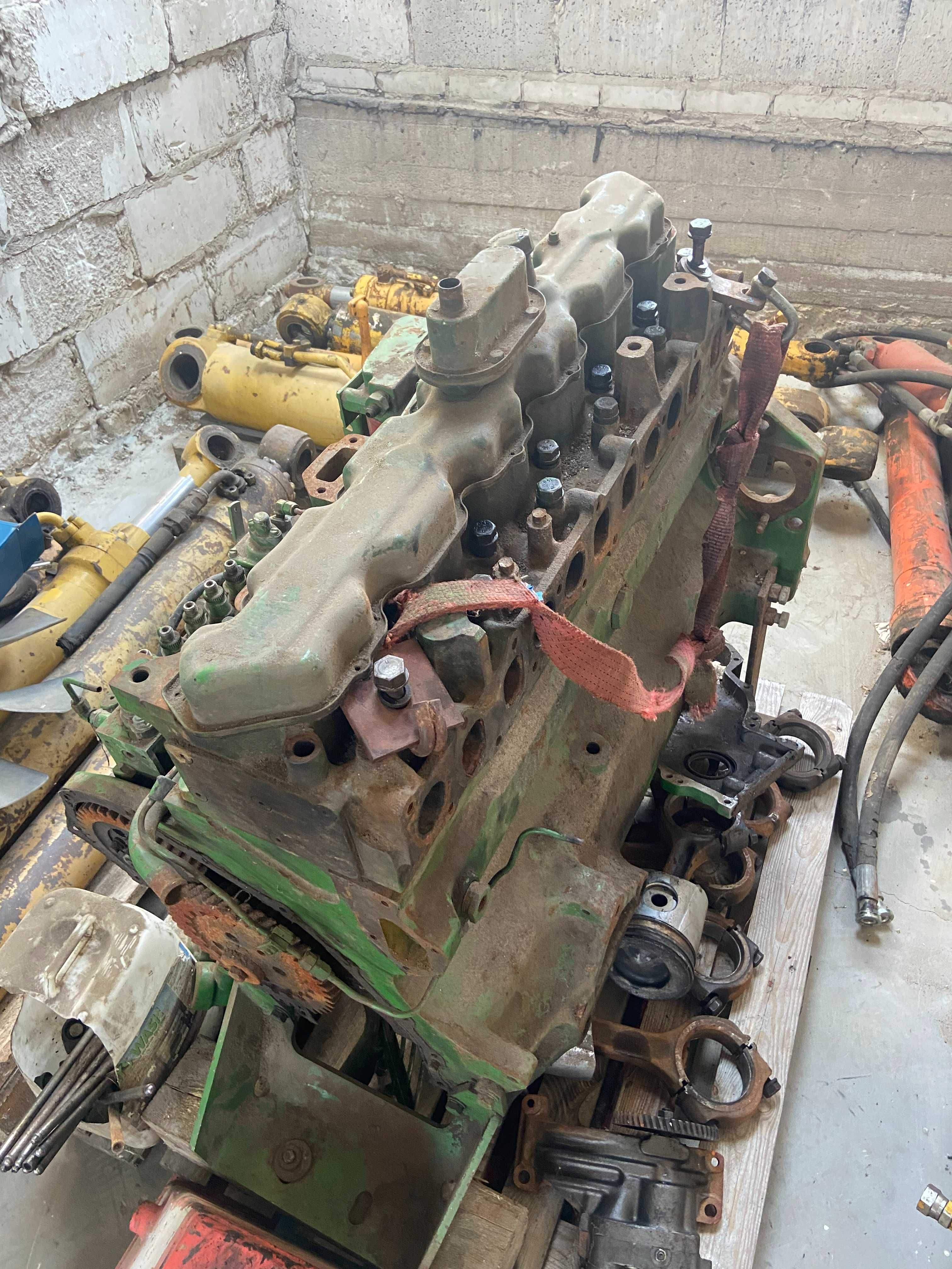 John Deere 6101 i 6101H i 6076 i 6081 Wtryskiwacz Wtrysk Paliwa
