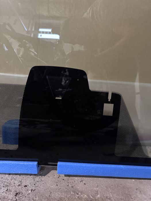 Toyota Rav-4 2019-2025 Лобовое стекло