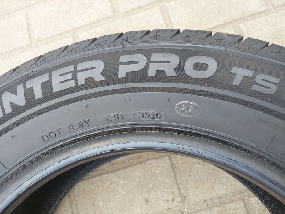 1x opona pojedyncza Tourador Winter pro TsV1  215 65 R16 C 109/107R