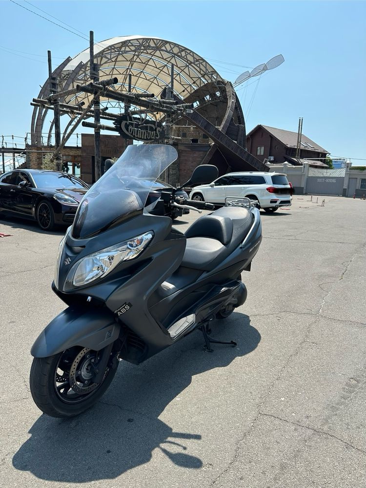 Suzuki Skywave 400