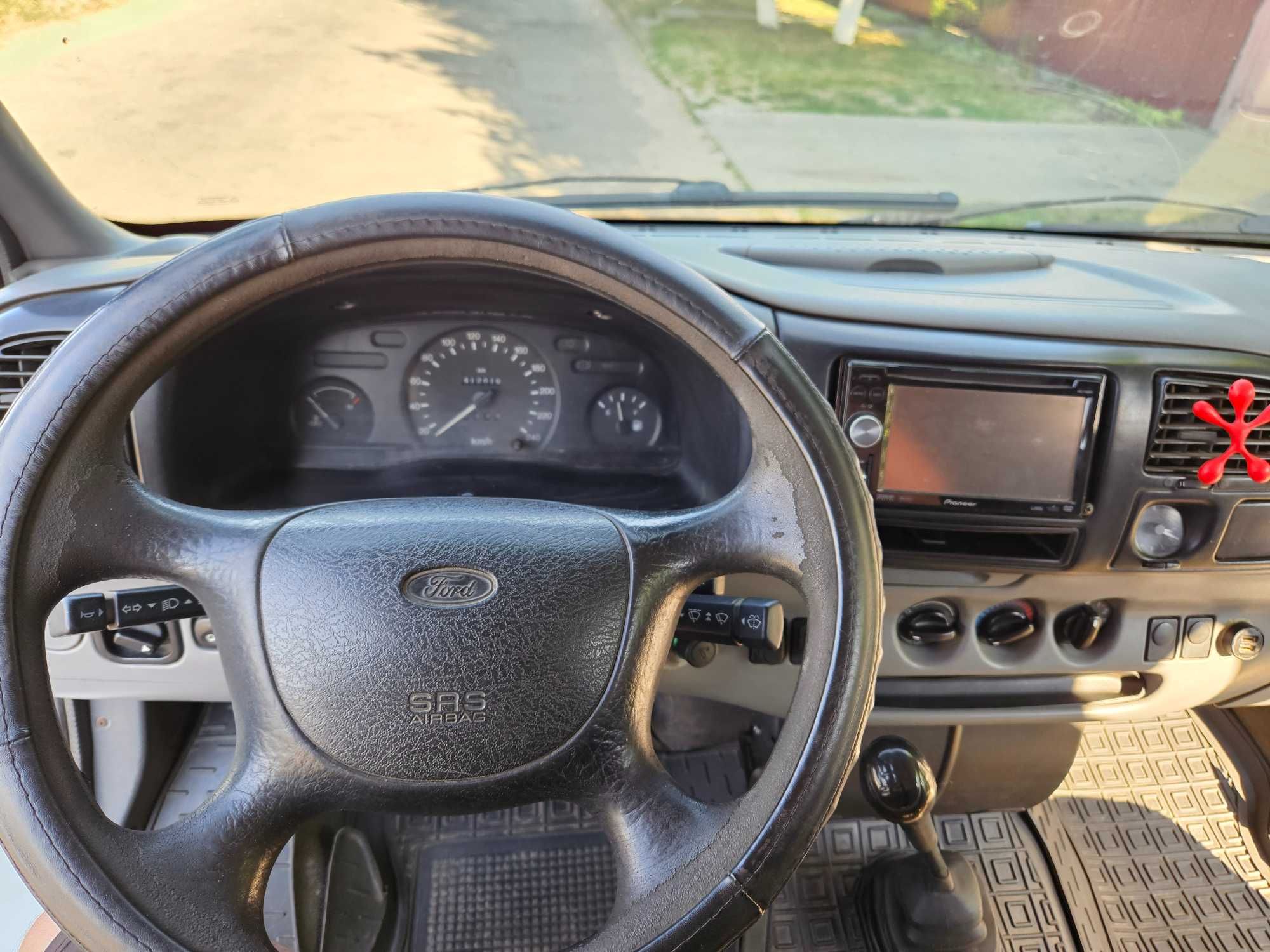 Продам Ford Transit